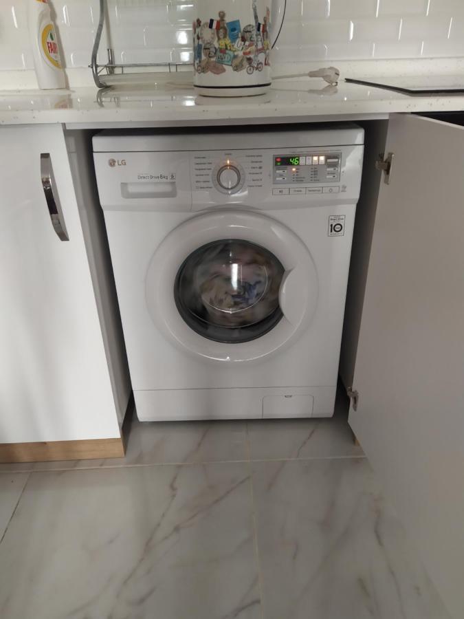 2 комнатная нурсат жк алтын шанырак Apartment *