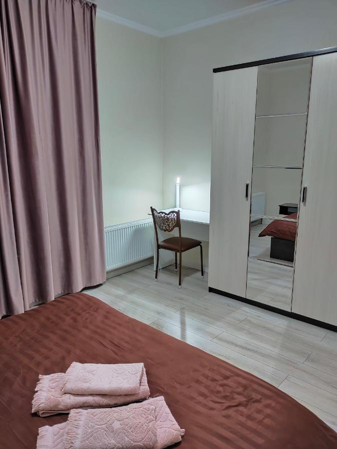 Apartment 2 комнатная нурсат жк алтын шанырак Shymkent